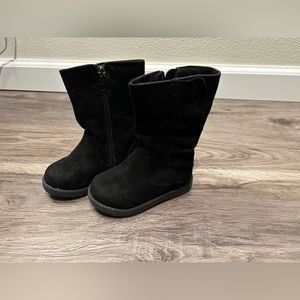 Girls black cat and Jack boots size 5 infant